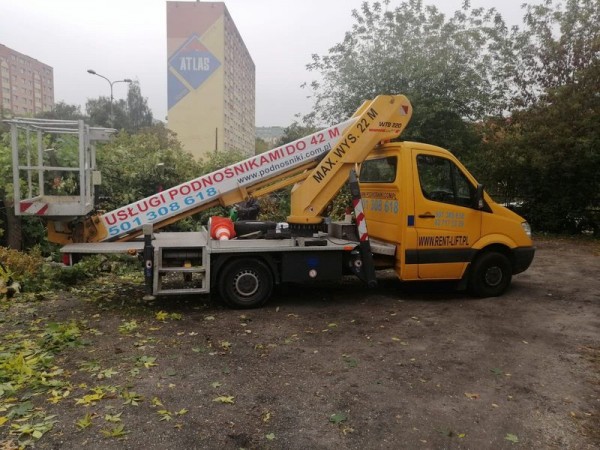 Podnośnik koszowy WTB220